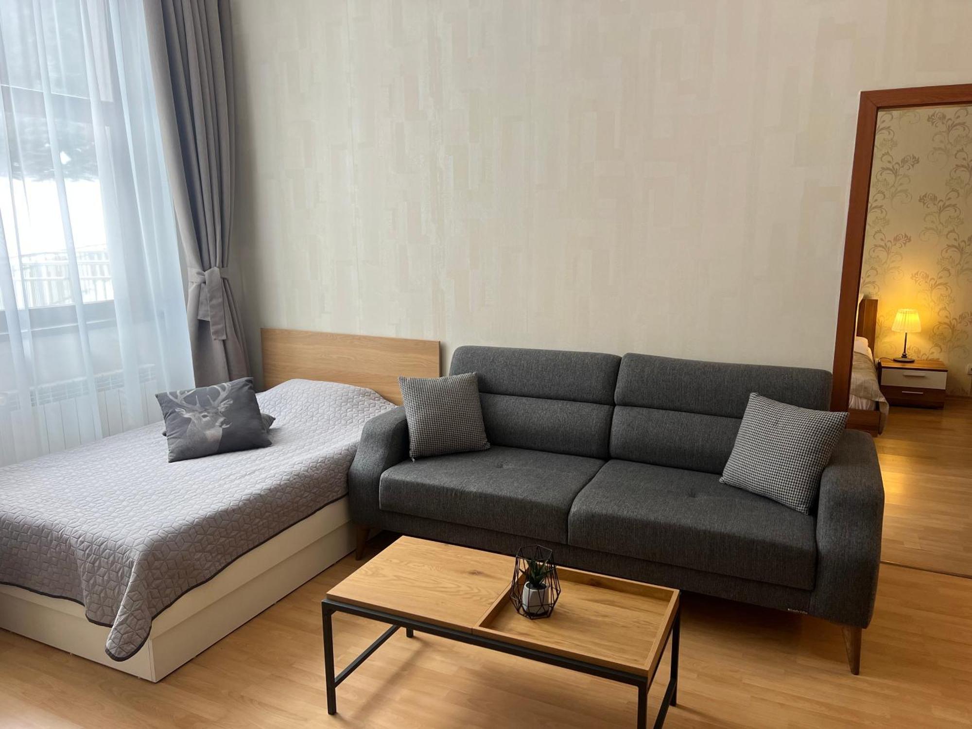 Flora Hotel Apartment 103 보로베츠 외부 사진
